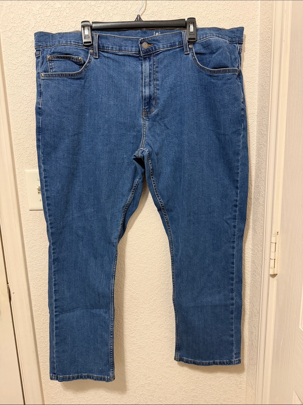 40X30 73% Cotton George Men's Straight Fit Denim Jeans - Medium Blue